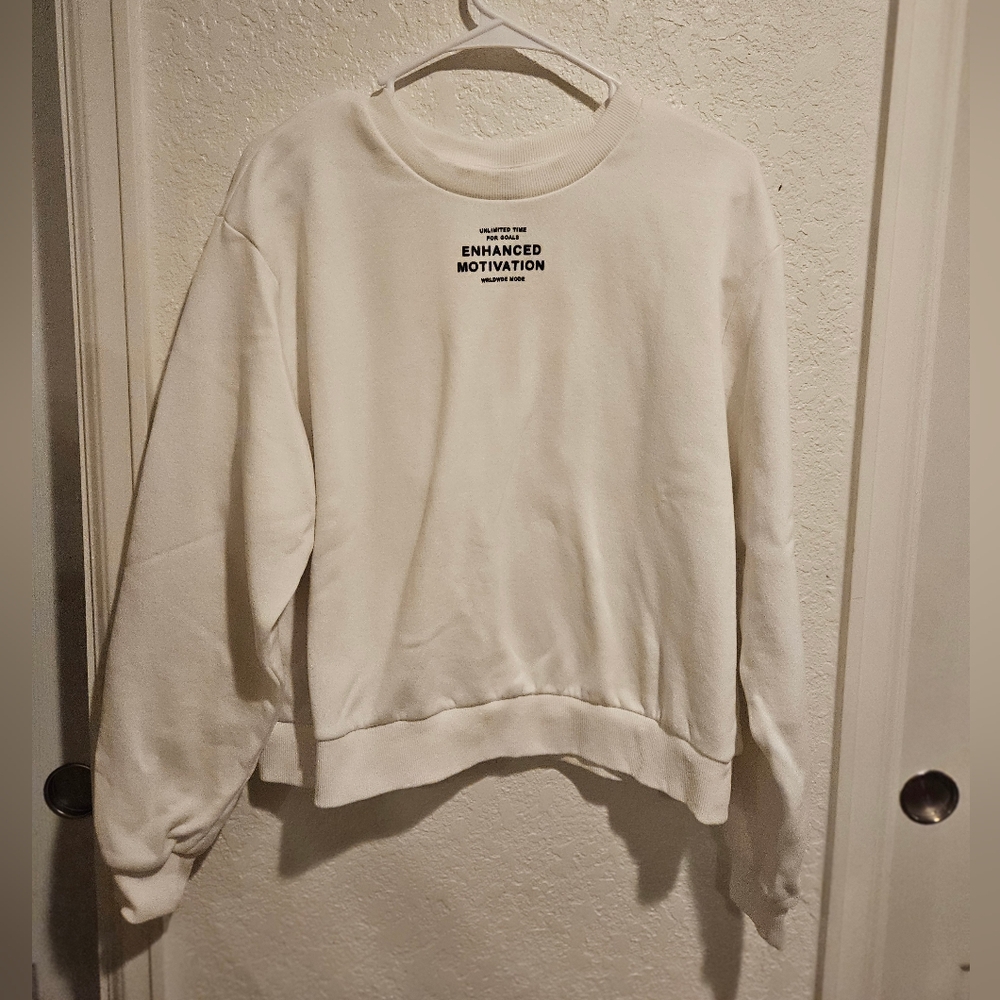 DIVIDED H&M White Crew Neck Sweater with Ribbed Cuffs and Relaxed Fit Size Large